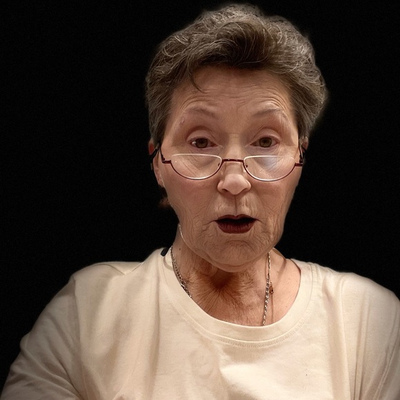 Meet your Posher, Anita - Picture 4 of 7